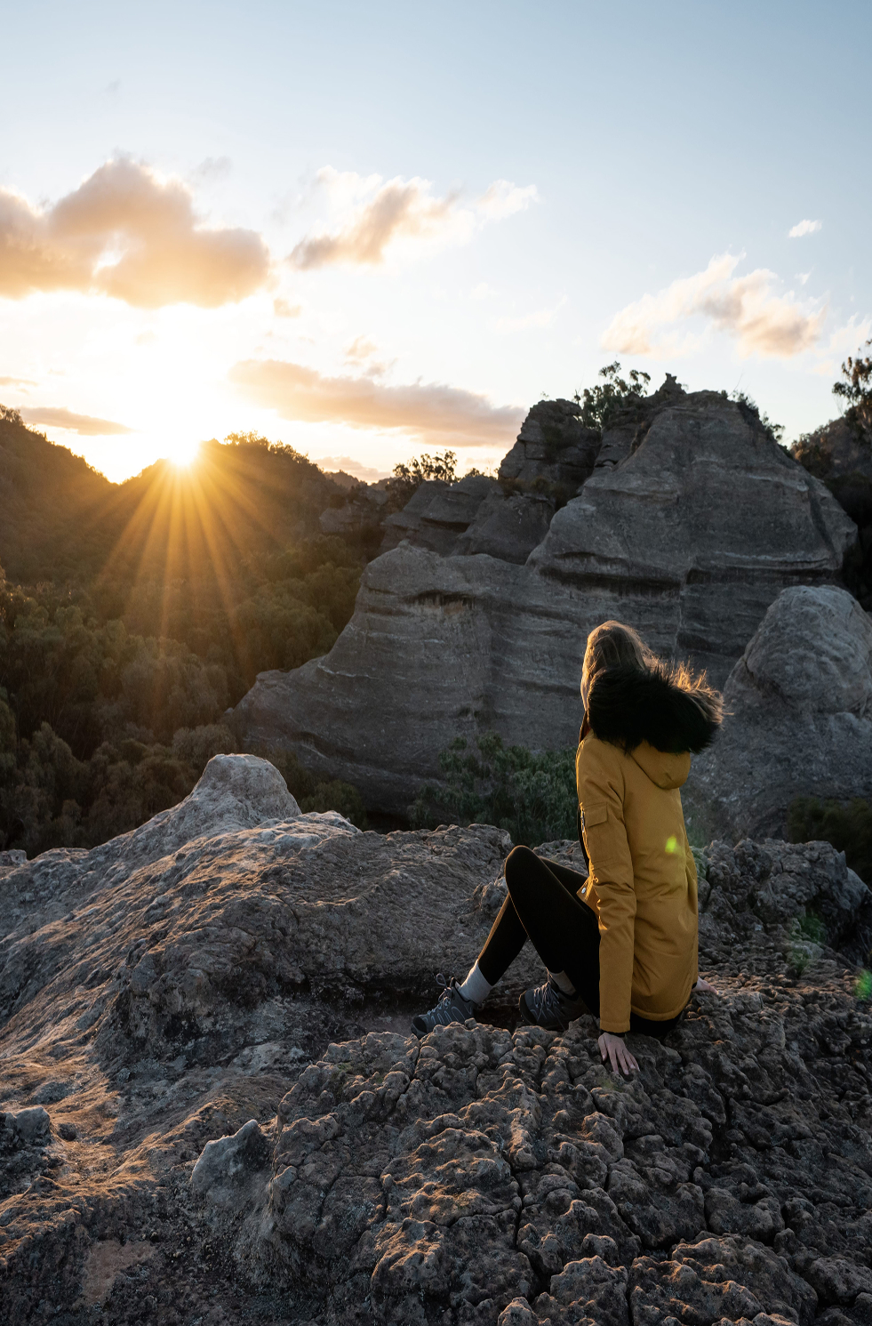 Single woman at Pagoda Lookout, Wollemi National Park