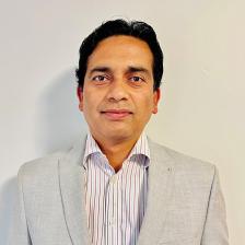Engineeer Pravin Pasare